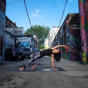 Meet your Posher, Bianca